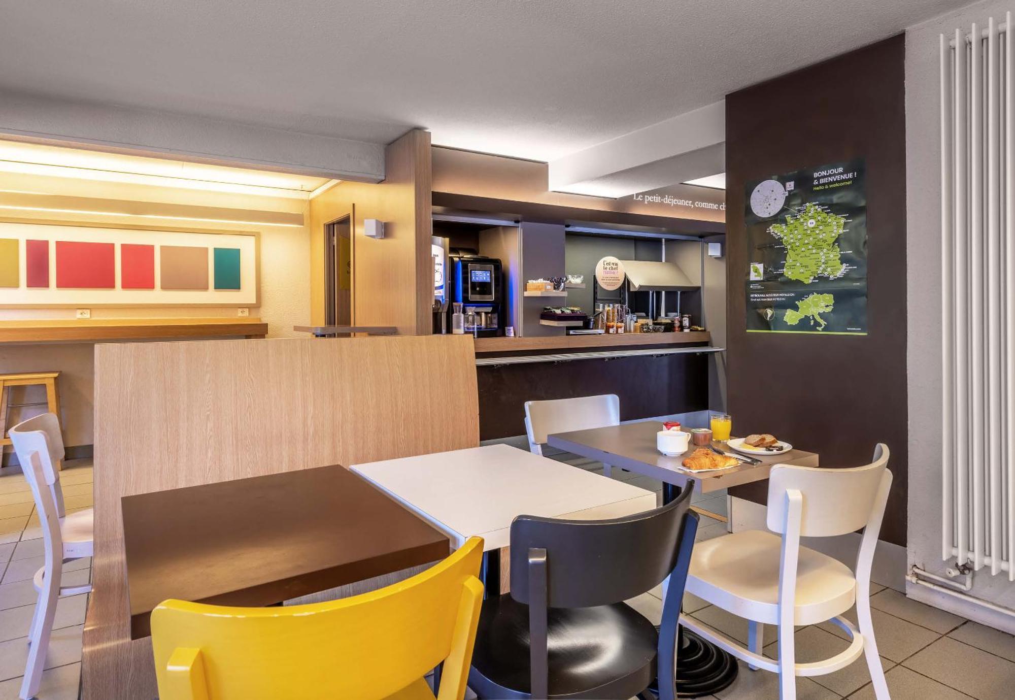 B&B Hotel Morlaix Saint-Martin-des-Champs  Luaran gambar