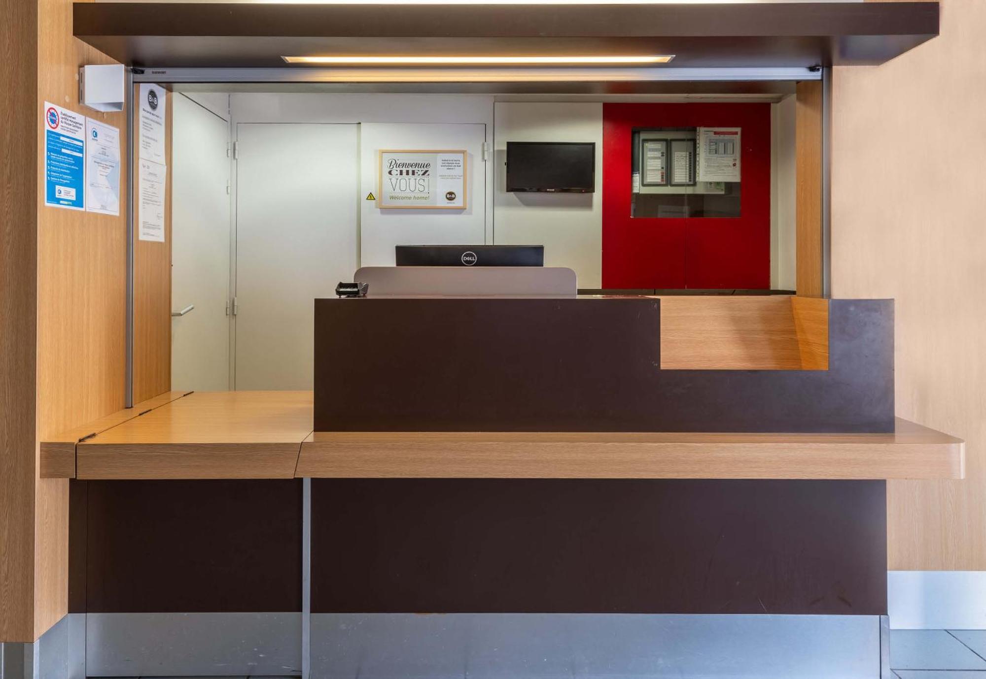 B&B Hotel Morlaix Saint-Martin-des-Champs  Luaran gambar