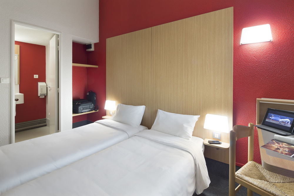 B&B Hotel Morlaix Saint-Martin-des-Champs  Luaran gambar