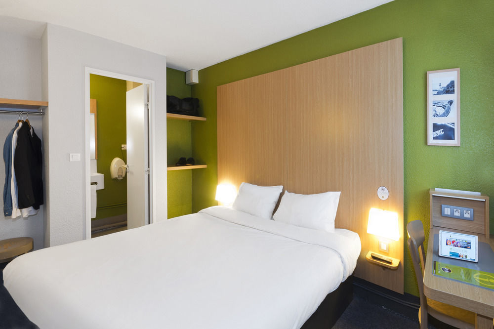 B&B Hotel Morlaix Saint-Martin-des-Champs  Luaran gambar