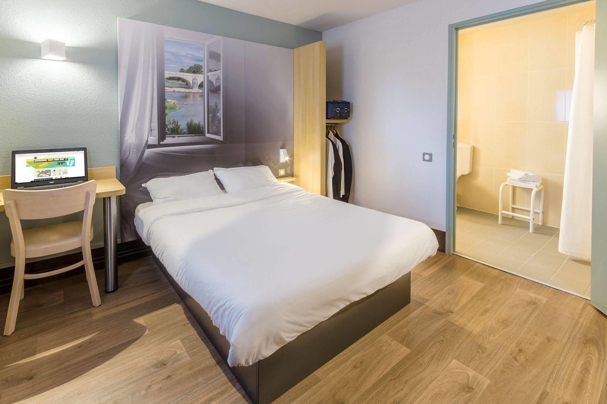 B&B Hotel Morlaix Saint-Martin-des-Champs  Luaran gambar
