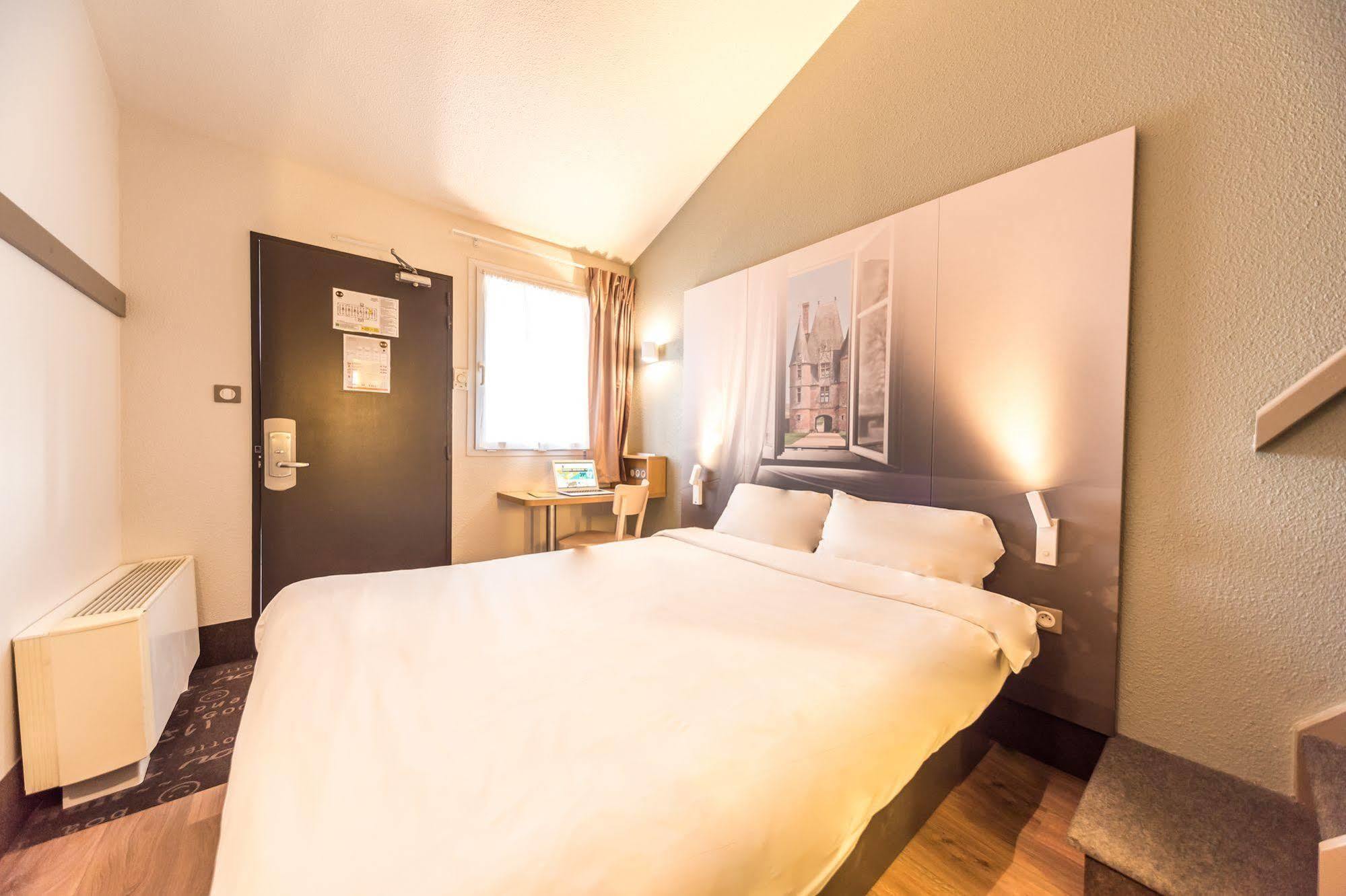 B&B Hotel Morlaix Saint-Martin-des-Champs  Luaran gambar